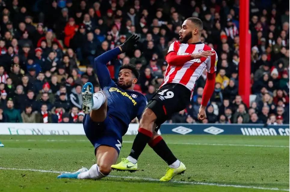  布伦特福德主场强势三球完胜卢顿镇