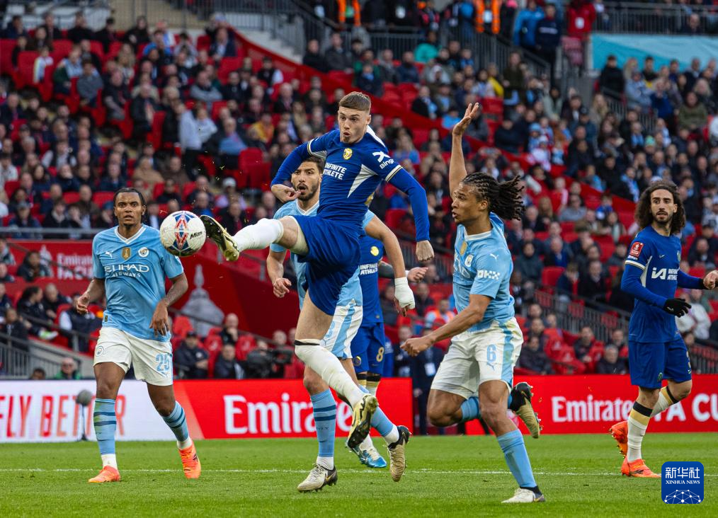  圣埃蒂安铁血防守立功，零封对手收获赛季首胜