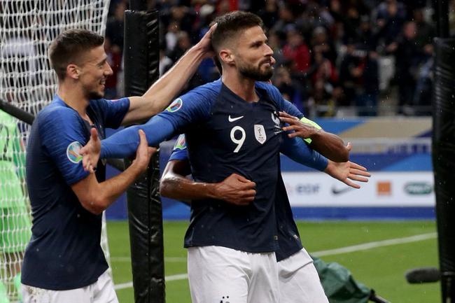  昂热客场顽强战平兰斯，替补奇兵终场前扳平比分